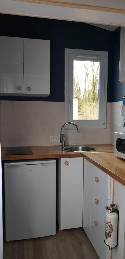 Agreable Petite Maison Proche Joigny Chamvres 外观 照片