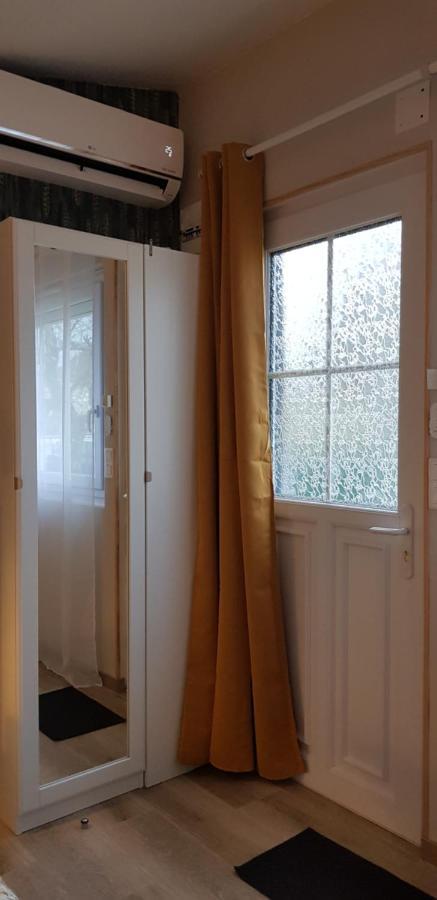 Agreable Petite Maison Proche Joigny Chamvres 外观 照片